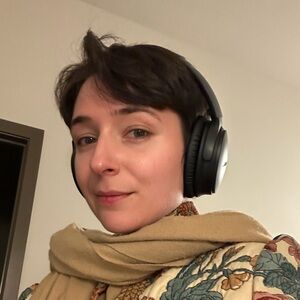 Meet your Posher, Lalka